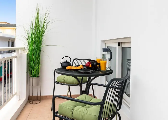 Port Living Apartman *