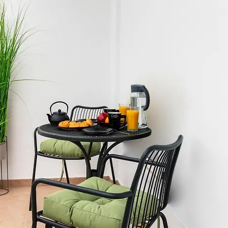 Port Living Apartment Rhodes City